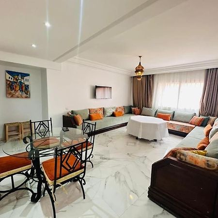 Charmant Appartement Avec Piscine 2Chambres Au Coeur De Gueliz Marrakesh Exterior photo